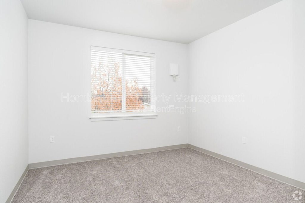 1 Bed 1 Bath Apartment in Spokane Valley! - Image 11