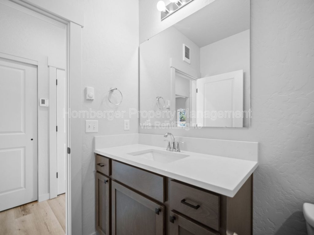 Modern Apartment Living in Spokane Valley – FREE TV AT MOVE IN - Image 15