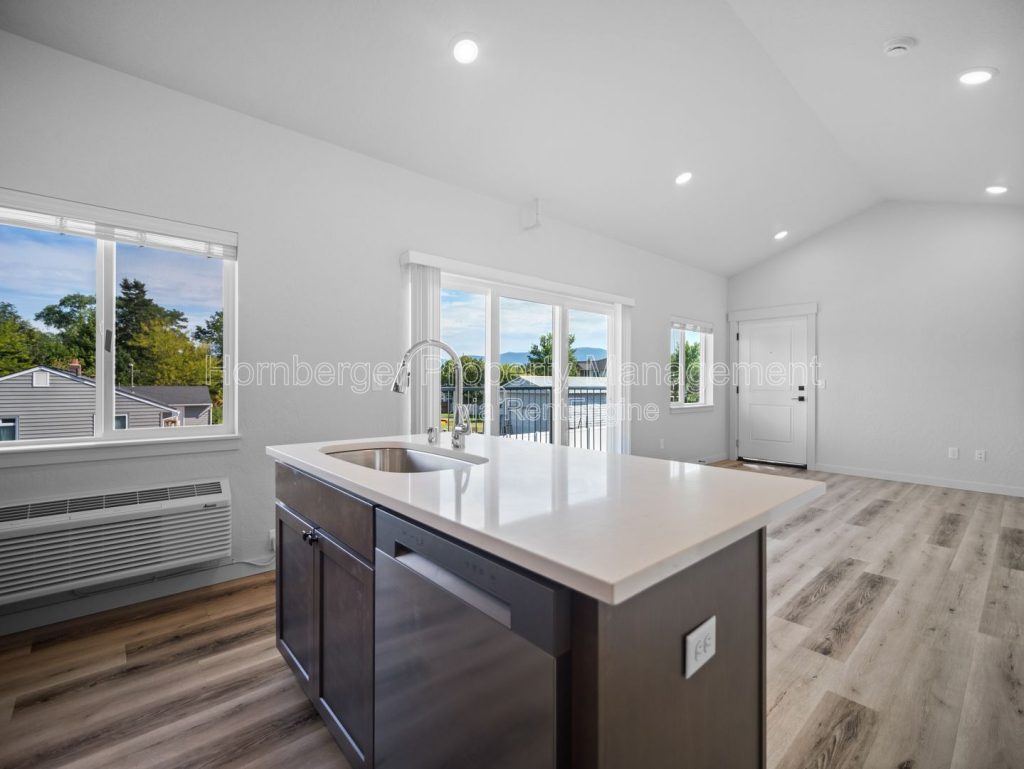 Modern Apartment Living in Spokane Valley – FREE TV AT MOVE IN - Image 12