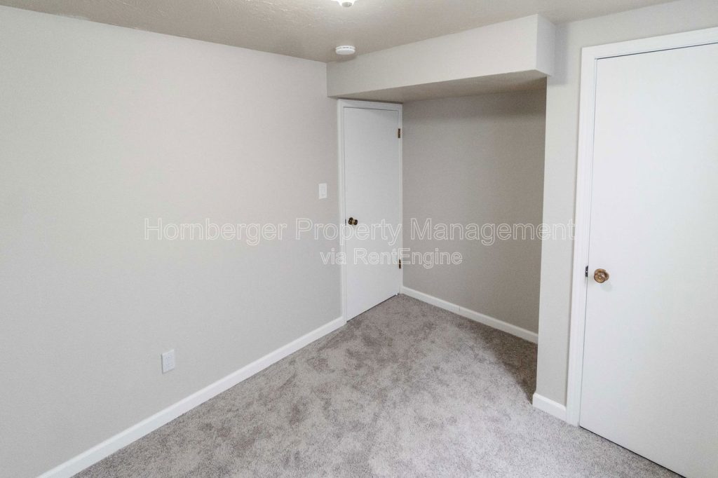 Large 4 Bedroom, 3 Bathroom Home in Quiet North Spokane Neighborhood - Image 22