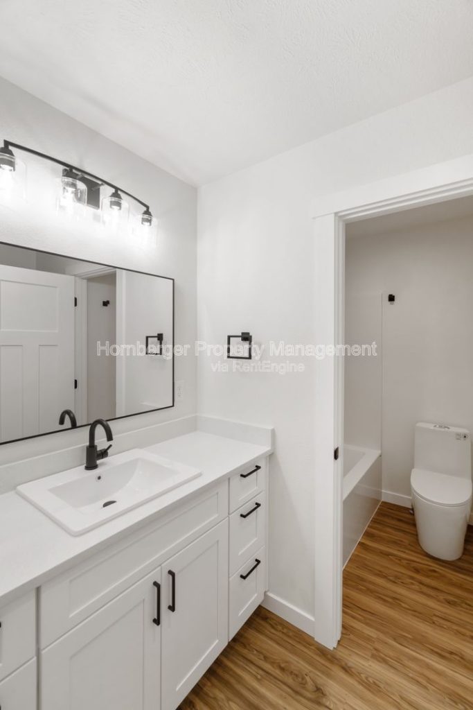 New Build!! 3 Bed 2.5 Bath on The North Side of Spokane! - Image 10