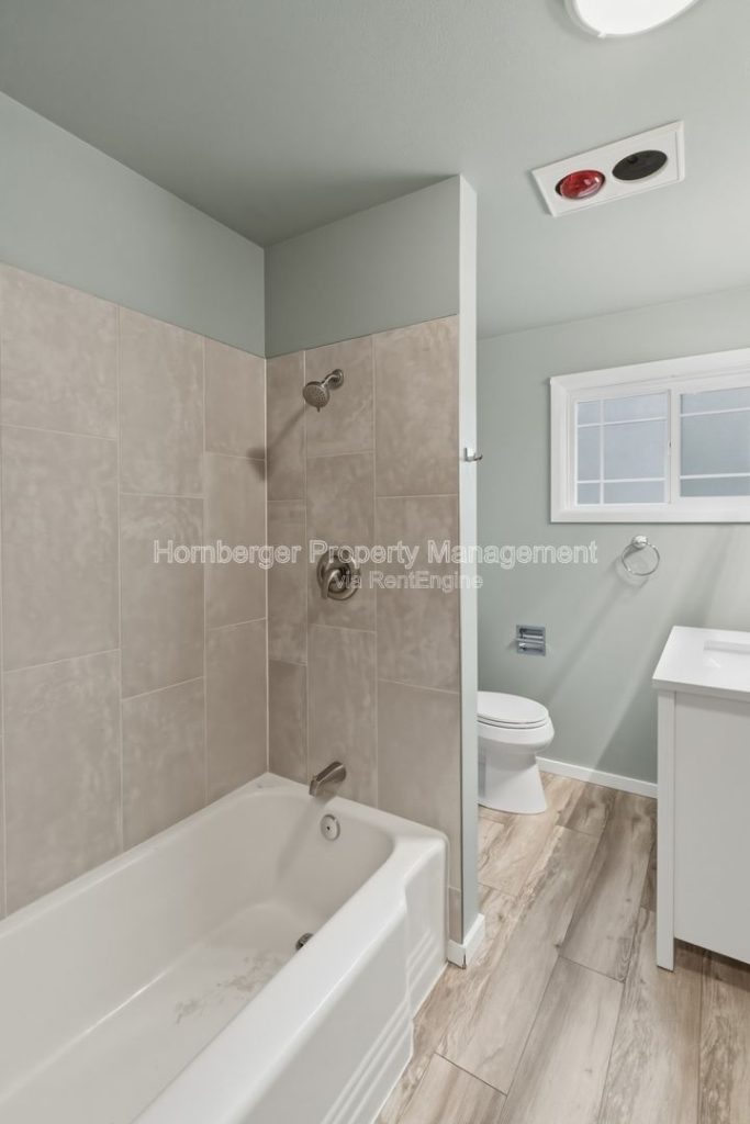 612 East Walton Avenue - Image 10