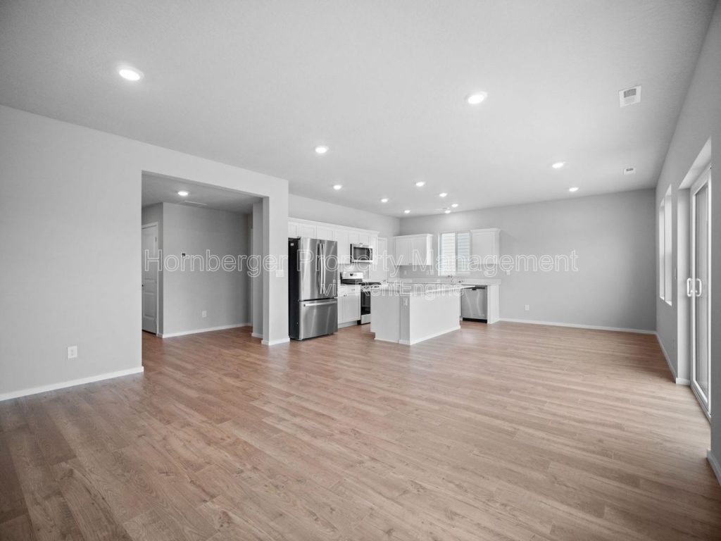 Modern 4- Bedroom Home in Spokane! - Image 3