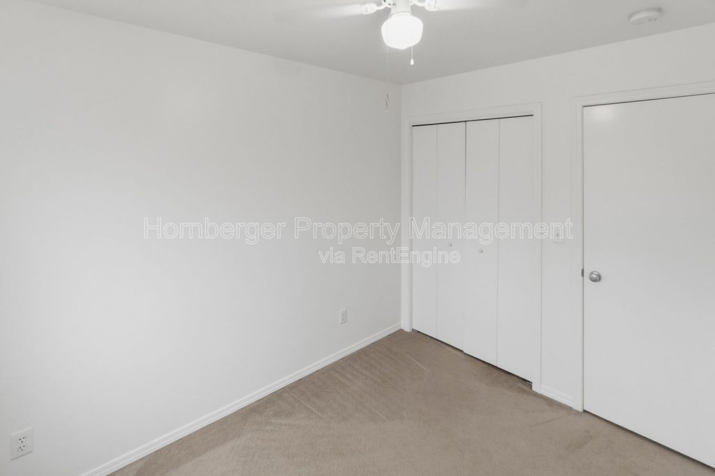 Spacious 4 Bed, 3 Bath Home in Prime South Hill Location! - Image 22