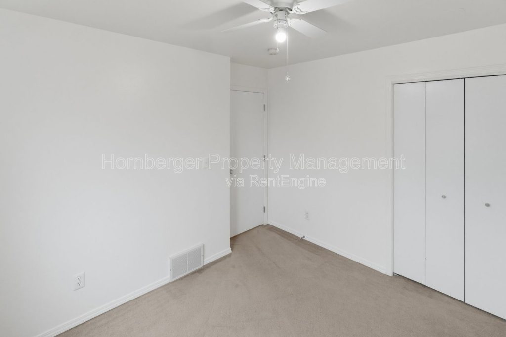 Spacious 4 Bed, 3 Bath Home in Prime South Hill Location! - Image 19