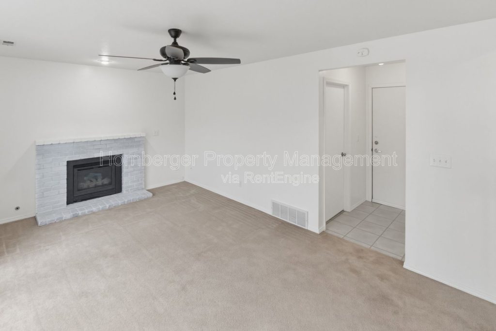 Spacious 4 Bed, 3 Bath Home in Prime South Hill Location! - Image 27