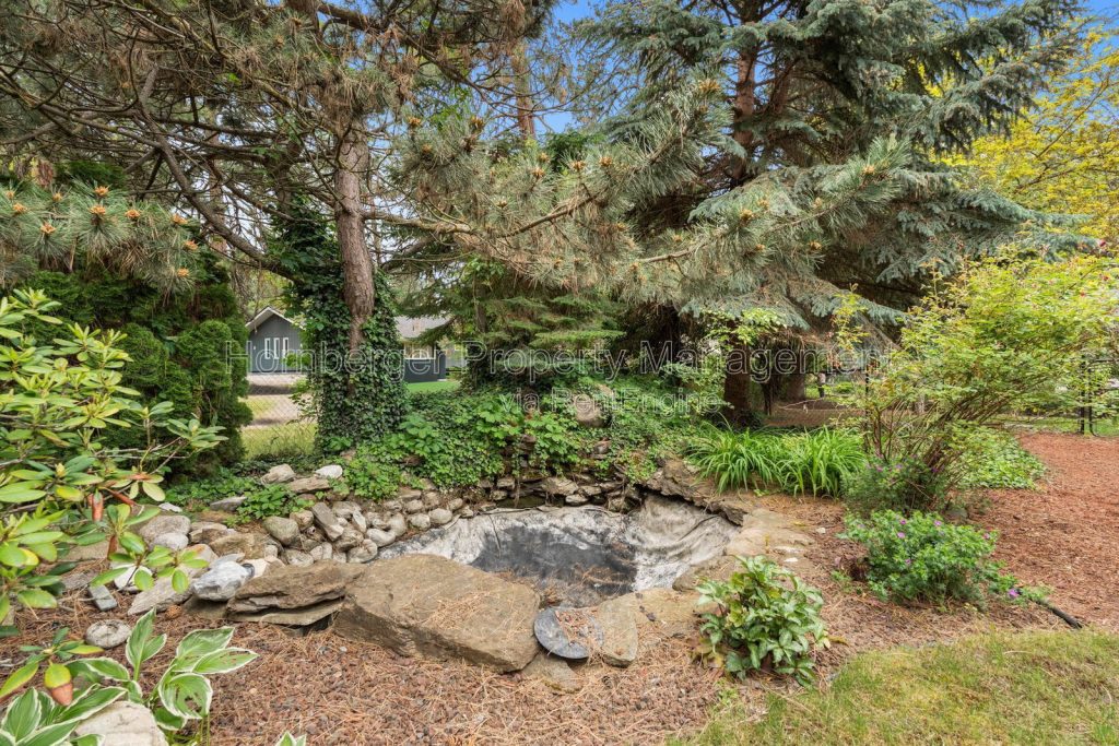 Spacious 4 Bedroom 2.5 bath Home on Quiet Cul-de-sac with Large Fenced Yard - Image 38