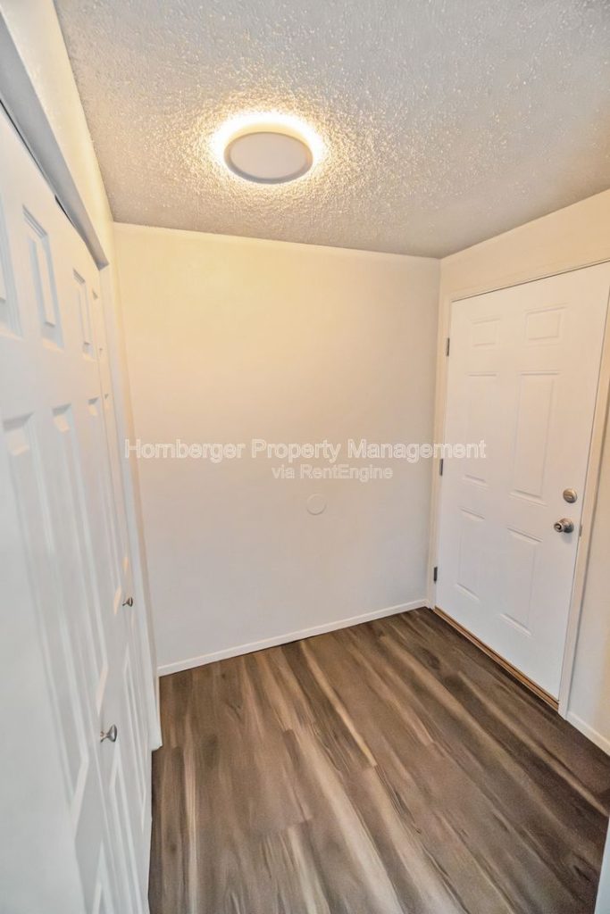 Updated 2 Bed 1 Bath Apartment Near Spokane Community College - Image 10