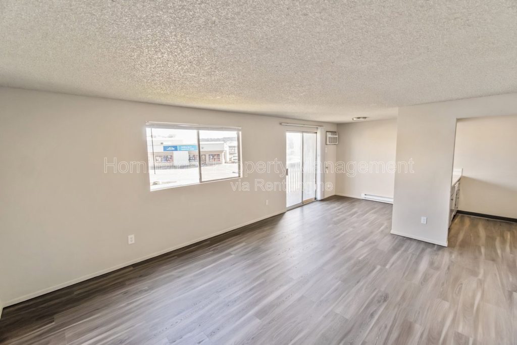Updated 2 Bed 1 Bath Apartment Near Spokane Community College - Image 4