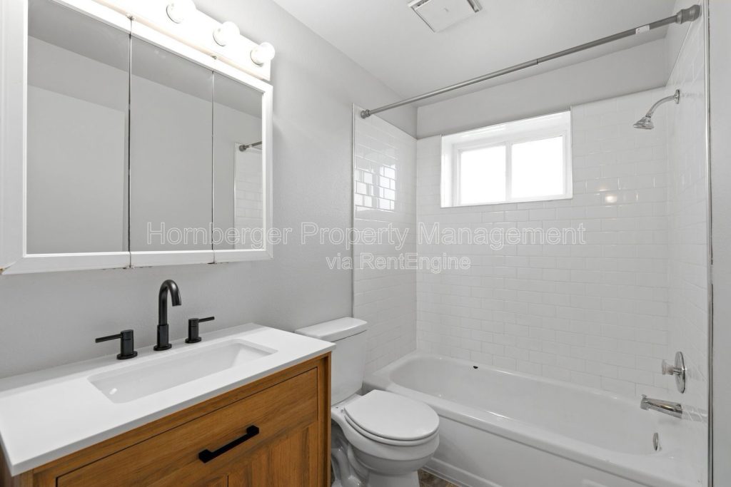 Move in Special – Half off the first months rent!!! - Image 10