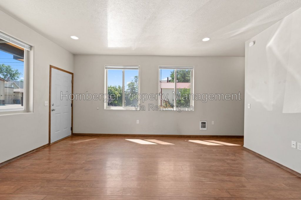 Simple Living in a Convenient Spokane Location - Image 7