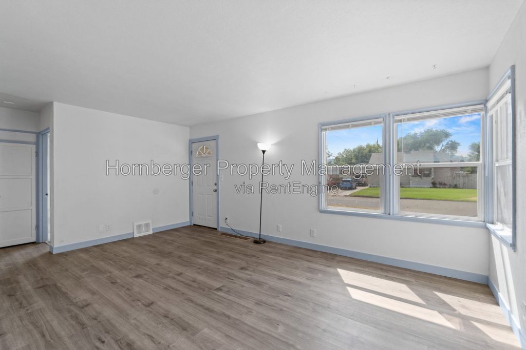 4 Bed 2 Bathroom home on Spokane Northside - Image 5