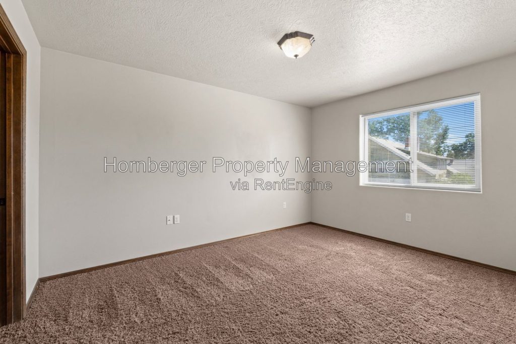 Simple Living in a Convenient Spokane Location - Image 13