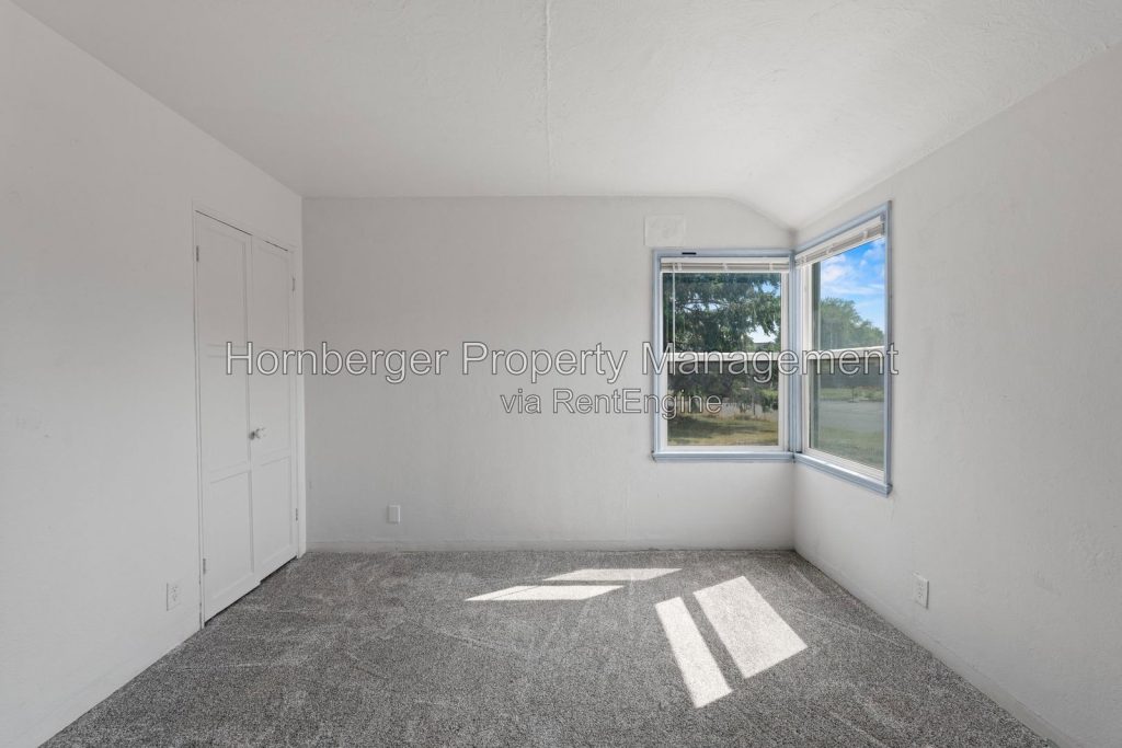 4 Bed 2 Bathroom home on Spokane Northside - Image 14