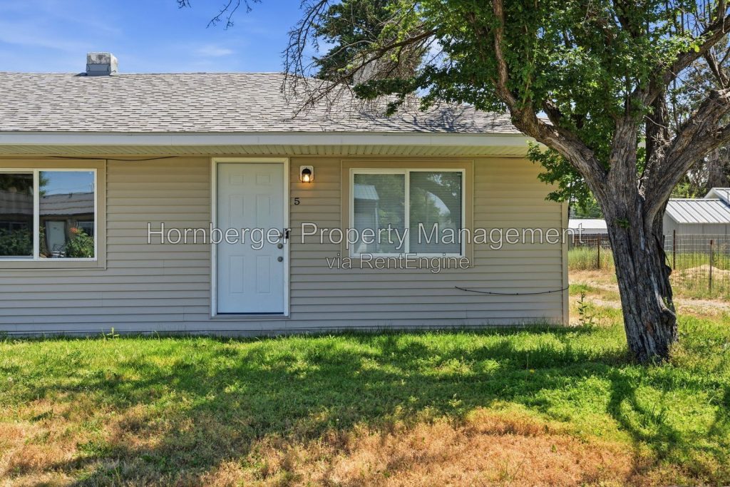 Spacious 1 Bed 1 Bath Apartment In Spokane Valley - Image 11