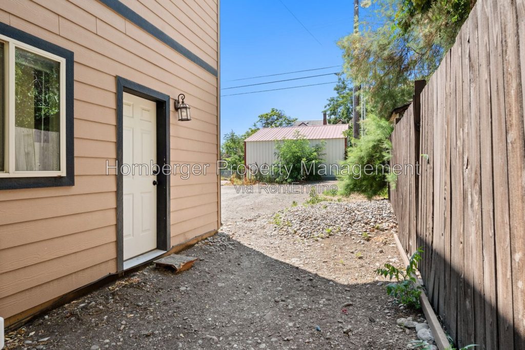 Simple Living in a Convenient Spokane Location - Image 20