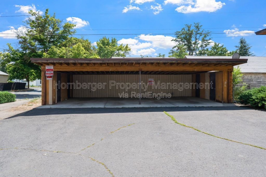 Updated 2 Bedroom Apartment with Modern Finishes - Image 15