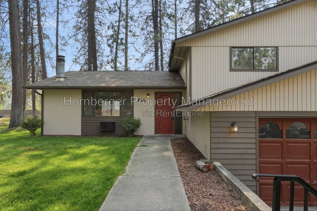 Spacious 3 Bedroom Duplex in Spokane Valley - Image 20