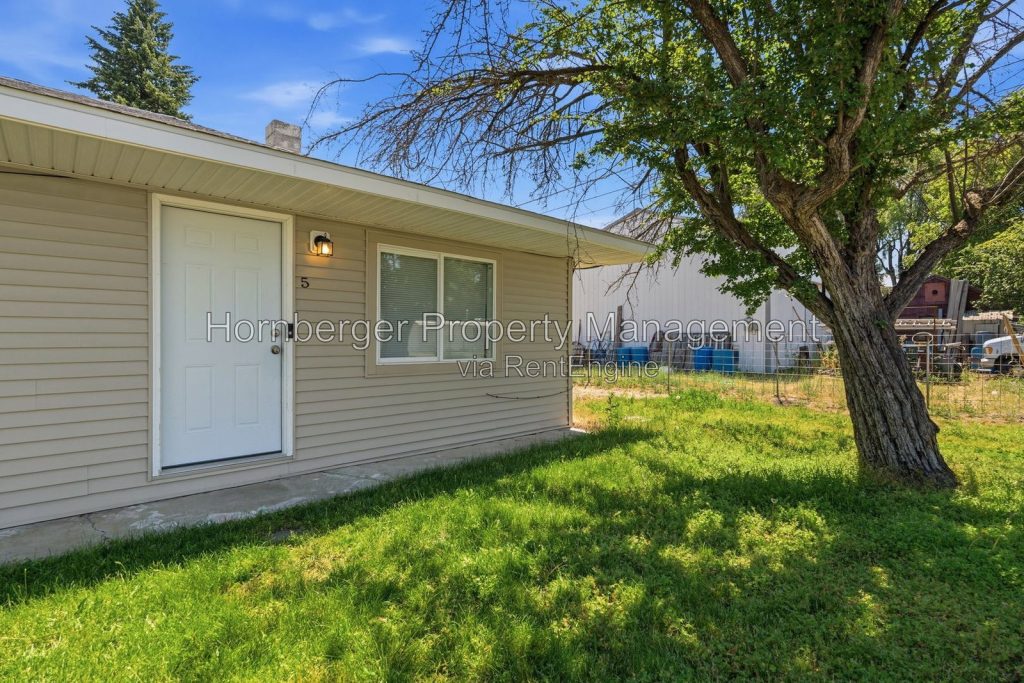 Spacious 1 Bed 1 Bath Apartment In Spokane Valley - Image 12