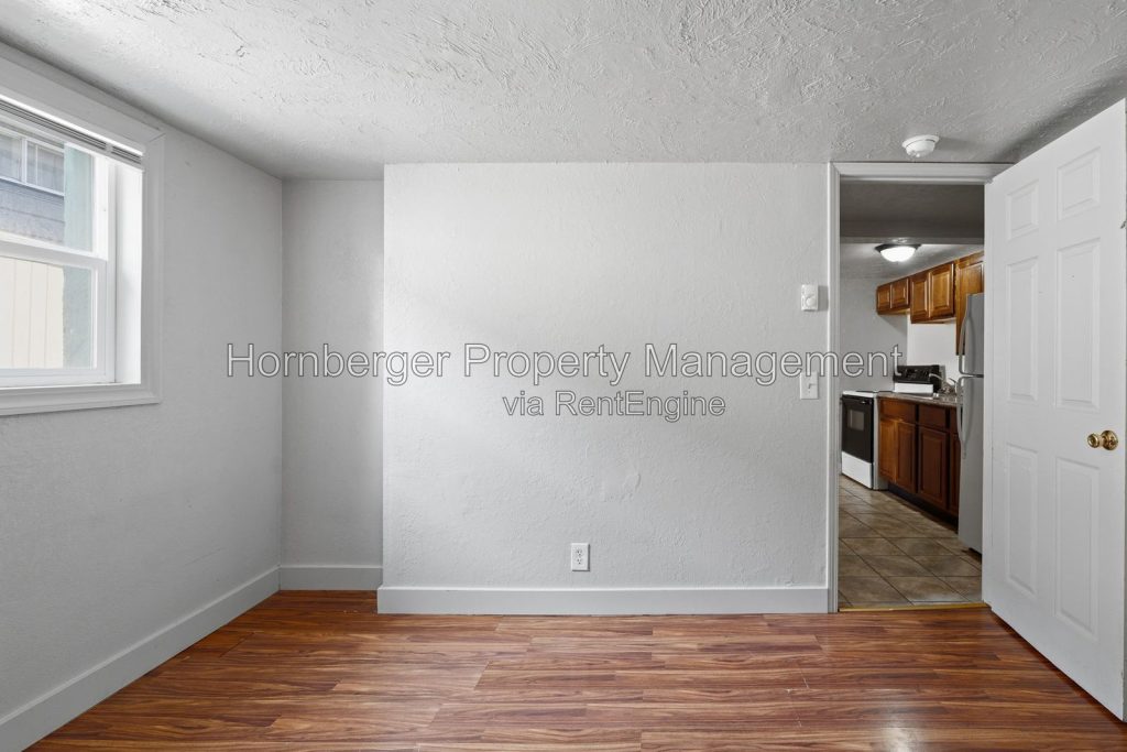 Simple Living in a Convenient Spokane Location ***Move in special*** - Image 13