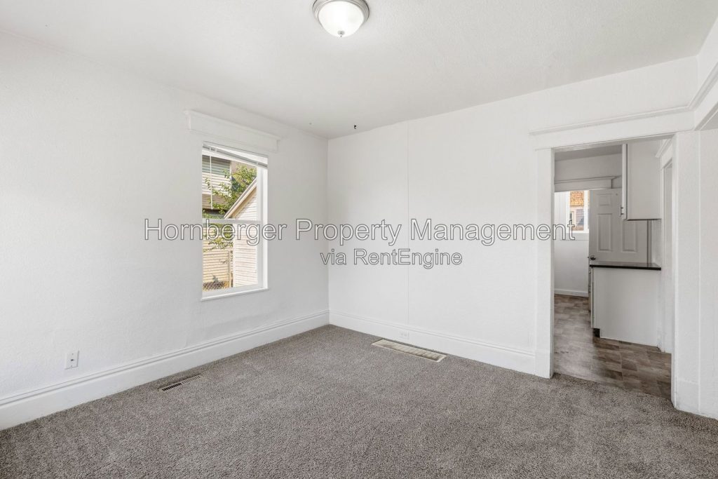 Beautifully Updated 3 Bedroom Home on Spokane’s North Side - Image 16