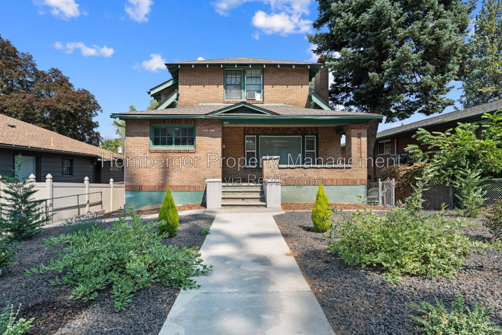 Simple Living in a Convenient Spokane Location ***Move in special*** - Image 1