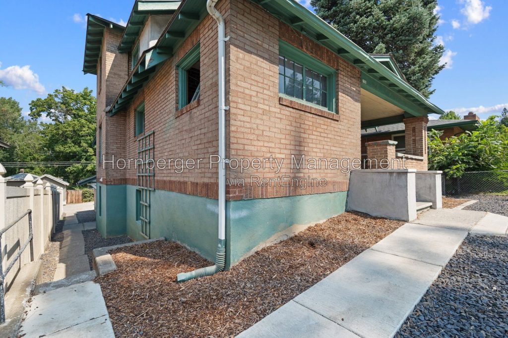 Simple Living in a Convenient Spokane Location ***Move in special*** - Image 14