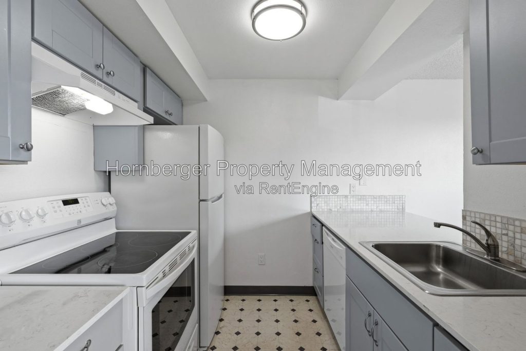 Newly Remodeled 2 Bedroom Apartment Near Spokane Community College - Image 1