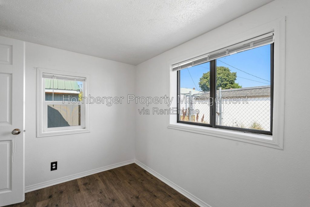 2 Bedroom Home in a Convenient Spokane Location - Image 11
