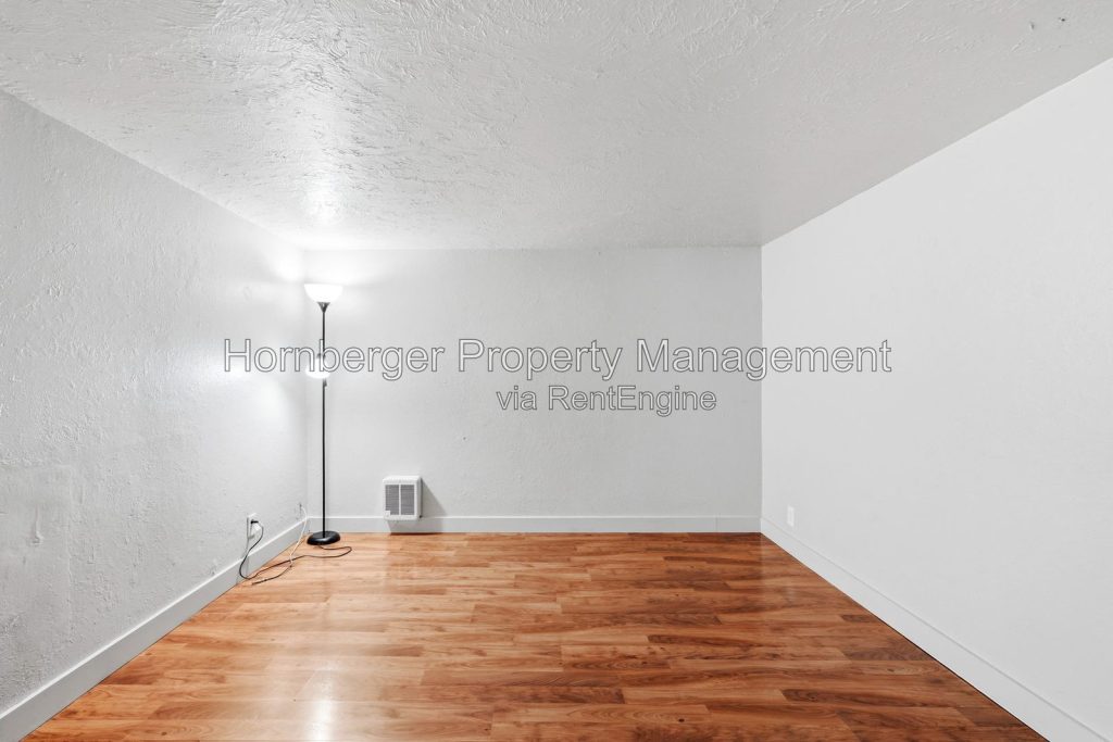 Simple Living in a Convenient Spokane Location ***Move in special*** - Image 7