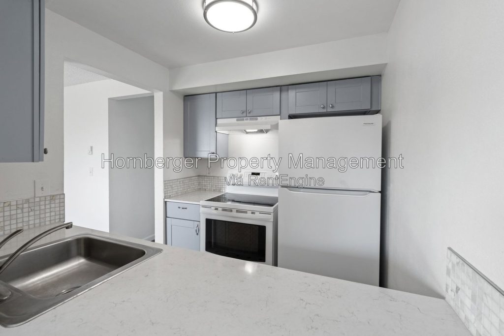 Newly Remodeled 2 Bedroom Apartment Near Spokane Community College - Image 2
