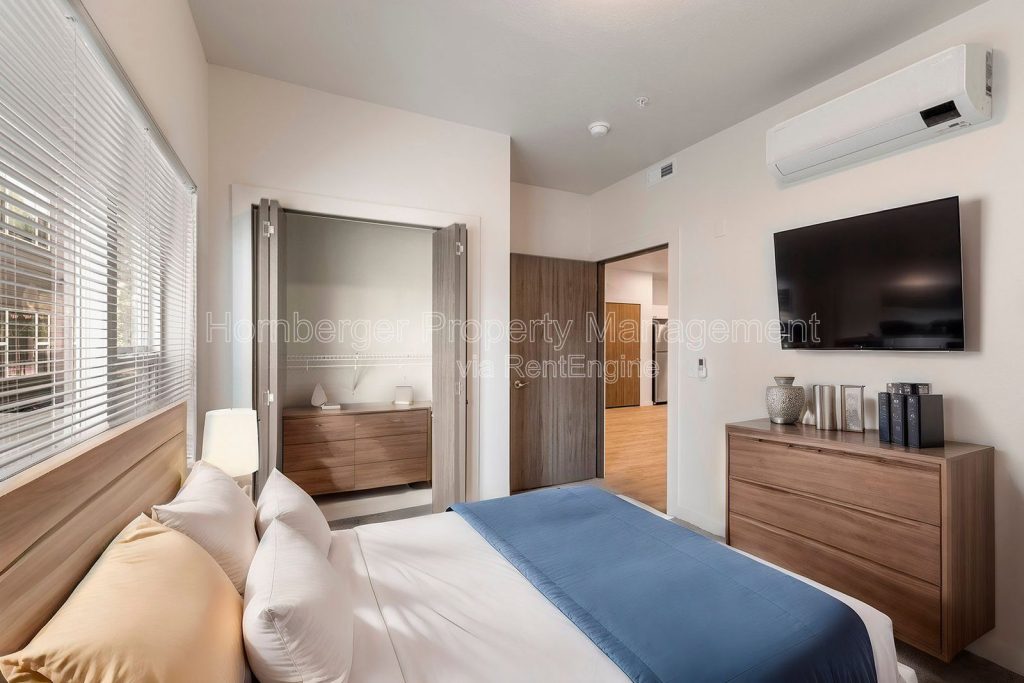 Modern 2 Bedroom Apartment at Astor Apartments in North Spokane - Image 6