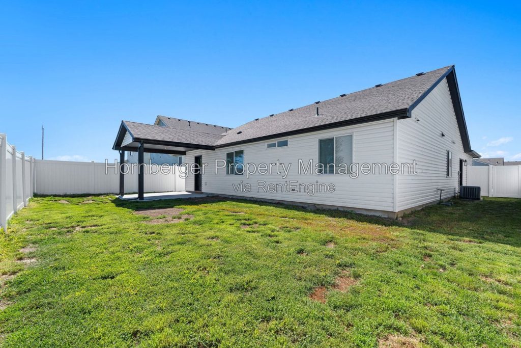 Newly Constructed 3 Bed 2 Bath Rancher - Image 21