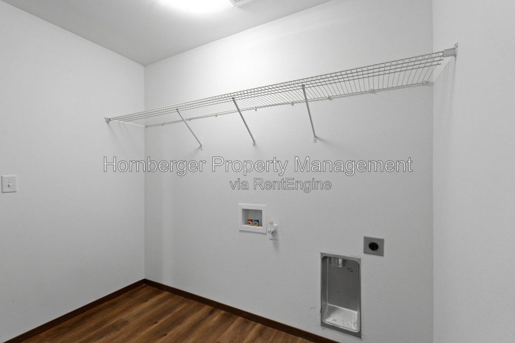 Newly Constructed 3 Bed 2 Bath Rancher - Image 25