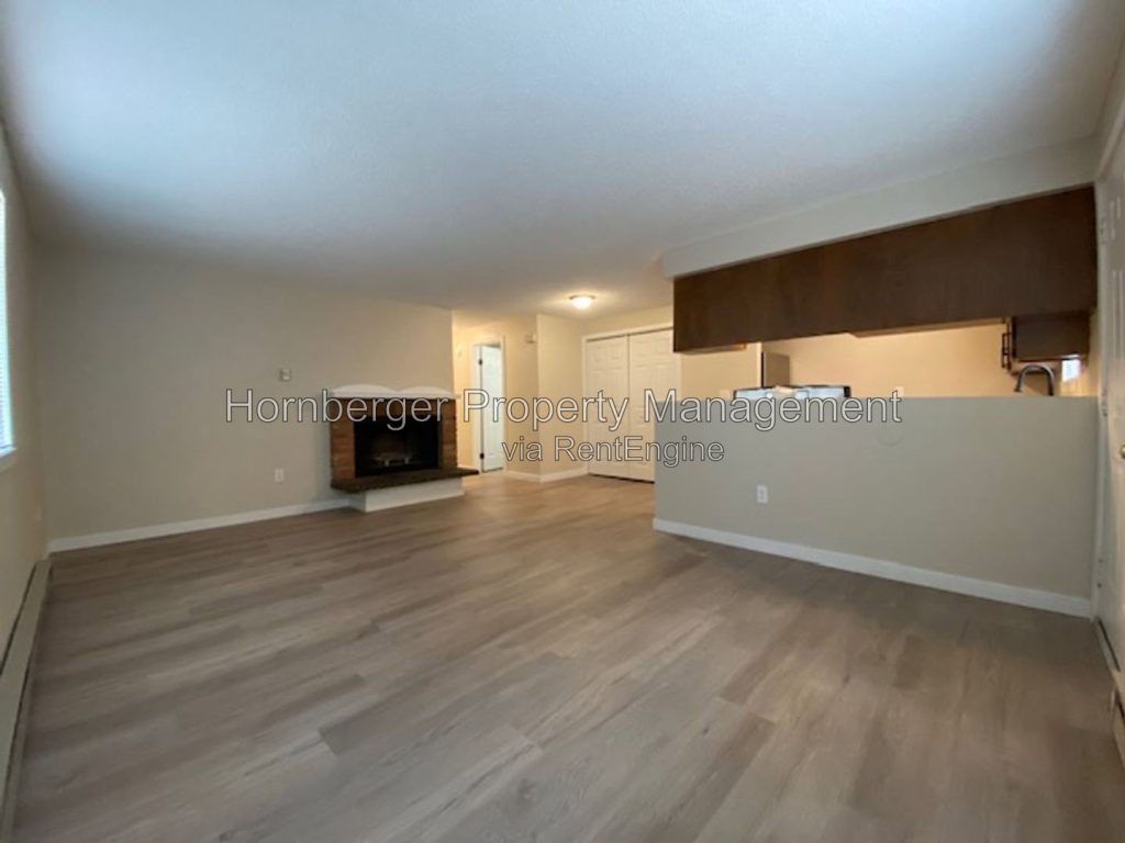 2 Bed 1 Bath Apartment on Spokanes North Side!! - Image 4