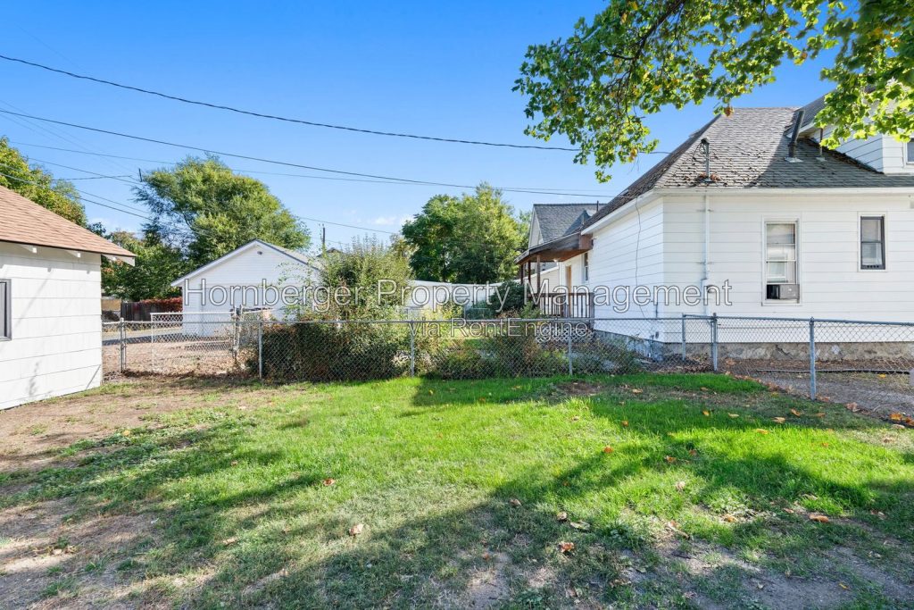 Fully Renovated 3 Bedroom Home Near Gonzaga University - Image 25